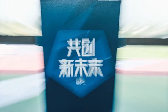 在公厕被灌满jing液绑在公厕